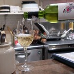 トリワイン ＰＩＫＯＳＨＨＨＵ - ドミニオ デ プンクトゥン ロベティア シャルドネ