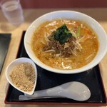 たんたん麺の店 菜心 - 焙煎粗びき担々麺（税込み８７０円）