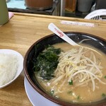 Kuruma Ya Ramen - 味噌ラーメン