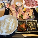 ぴこぴこ精肉店 - 