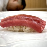 いしまる - 赤身　藤田さんのマグロってなんでこんなにエロい？