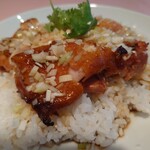 シェフス - 旨味たっぷりのストレートな醤油味を、葱の風味が引き立てます。