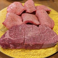 焼肉家げんちゃん - タン塩とシャトーブリアン