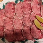 あたりや - 九条ネギ塩タン