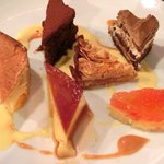 プールトワ - メニューＢ 1500円 のデザート6種盛り合わせ