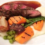 プールトワ - メニューＢ 1500円 の牛肉のグリエ赤ワインソース