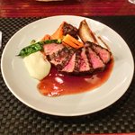 プールトワ - メニューＢ 1500円 の牛肉のグリエ赤ワインソース