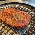 焼肉 三年目の浮気 - ハラミステーキ