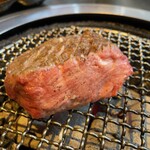 焼肉 三年目の浮気 - 特上タン