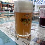 小樽ビール　夏のビアガーデン - ヴァイスビール　奥はチェリービール