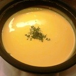 BAR MAR Espana 栄店 - Ａランチのスープはカボチャの冷製でまろやか