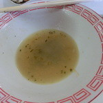 讃岐うどん みさと - 野菜のスープと親鶏からとったスープを合わせて作ったオリジナル塩ラーメン（500円）