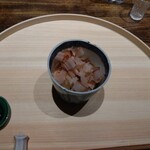 温石 - 鱧の卵のづけ タイラ貝 山芋そうめん