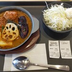Matsunoya - 四季の野菜と本格唐揚げのスープカレーとミニポテキャベ