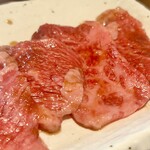 炭火焼肉くらた - 和牛カルビ・タレ(\980)