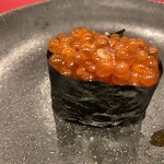 すし屋敷 - 生イクラ