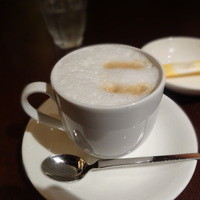CINQ - カフェラテ