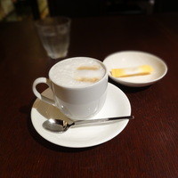 CINQ - カフェラテ