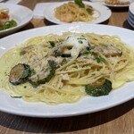 大衆イタリア食堂 アレグロ - ツナとズッキーニのクリームソース