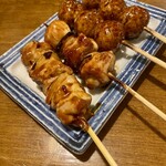 Yakitori Tamachan - 鶏肉  つくね