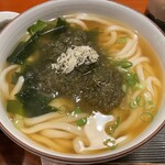 饂飩とお酒 からほり きぬ川 - 白昆布うどん