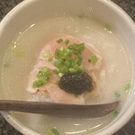 Toritetsu Kaihimma Kuharipurenamaku Hariten - 鶏白湯スープの海苔茶漬け