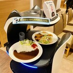ガスト - 配達ネコ型ロボット