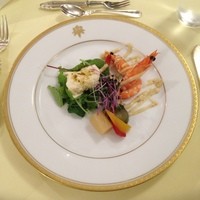 日光金谷ホテル - 前菜は湯葉。