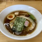 ラーメン しまそば - 牛醤油ラーメン 720円(税込)