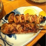 かつきり - <2013/09>上ナンコツ（250円）、塩つくね（200円）