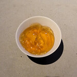マキノンチ - 雪人参のムースとコンソメのジュレ