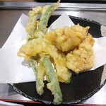 釜たけうどん めっせ熊 - 