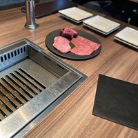 焼肉うしごろ 新宿三丁目店 - 