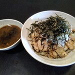 真そば 手料理 花咲き - 料理写真:肉そば800円～