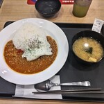 松屋 - ガパオライス 味噌汁