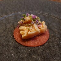 鉄板焼きWAGYU LIVERARY - 花咲ミノの湯引き　大根の浅漬け
