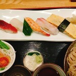 Sushi Daining Utsukimura - にぎり鮨セット アップ！