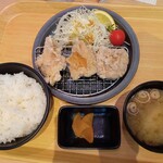 本日、かしわ日和 - からあげ定食(白3個)