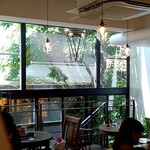 BROWN RICE Tokyo Omotesando - 癒し空間