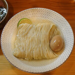 つけそば 神宮寺 - 料理写真:昆布出汁につけた麺