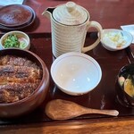 炭焼うな富士 - ❀〖上ひつまぶし〗(5170えん)×2
      (蛤のお吸い物・香の物)