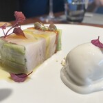 Baru A Furomaju Suvowaru - 縞鯵と夏野菜のテリーヌ　フロマージュブランアイスにどぶろくの桃の風味をつけて