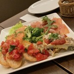 PIZZA SALVATORE CUOMO - 冷菜盛り合わせ（3人分）ハズレのない品々