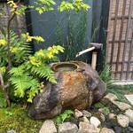 炭焼うな富士 - ❀『忍び口』【完全個室】
      2022年4月新たに増床
      
      中庭