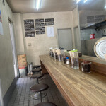 キッチン グラン - L字型のカウンター席