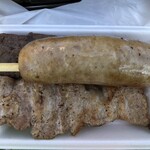 焼き肉 みなほっ しんきん牛一頭買い - 「ジューシーフランク」350円
「牛タン串」900円
「豚串」500円