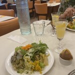 ブラッスリー ルヴェ ソン ヴェール - 盛りすぎました