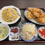 中華料理 北陸 - 唐揚げランチ(炒飯) 880円