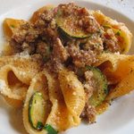 ボッチォ - ルマッコーニ（ショートパスタ）自家製ソーセージのラグーソース　１７８０円