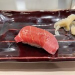 札幌魚河岸 五十七番寿し - 本鮪の中トロ